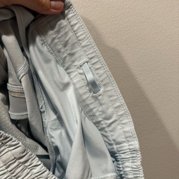 Lululemon Hotty Hot Short II Lined Running Workout 2.5 in Blue W7AUSR Women sz 6 - Picture 4 of 7